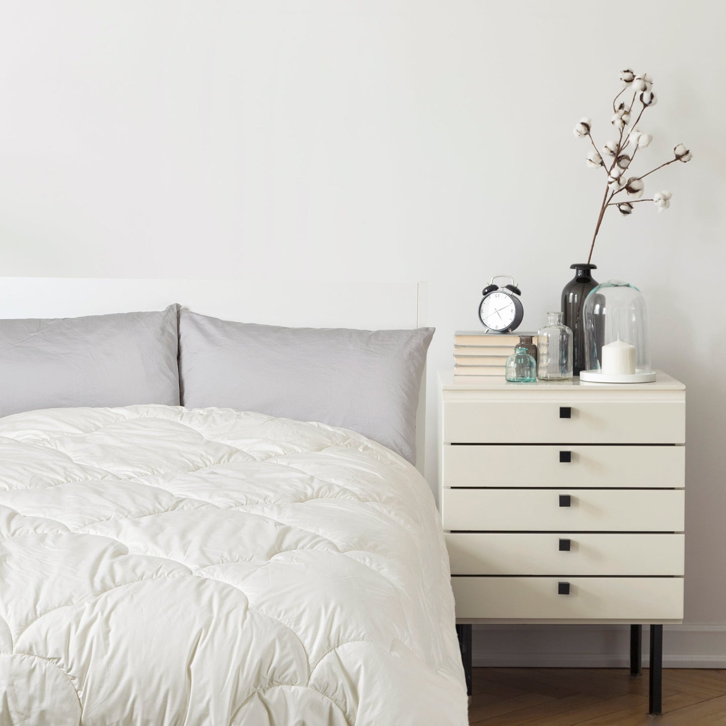 Deluxe Quilts 350GSM Wool Blend Quilt Super King